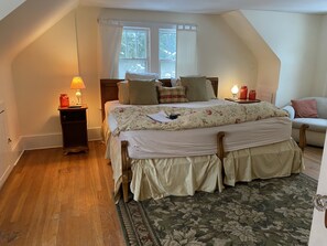 5 多间卧室、客房内保险箱、熨斗/熨衣板、免费 WiFi