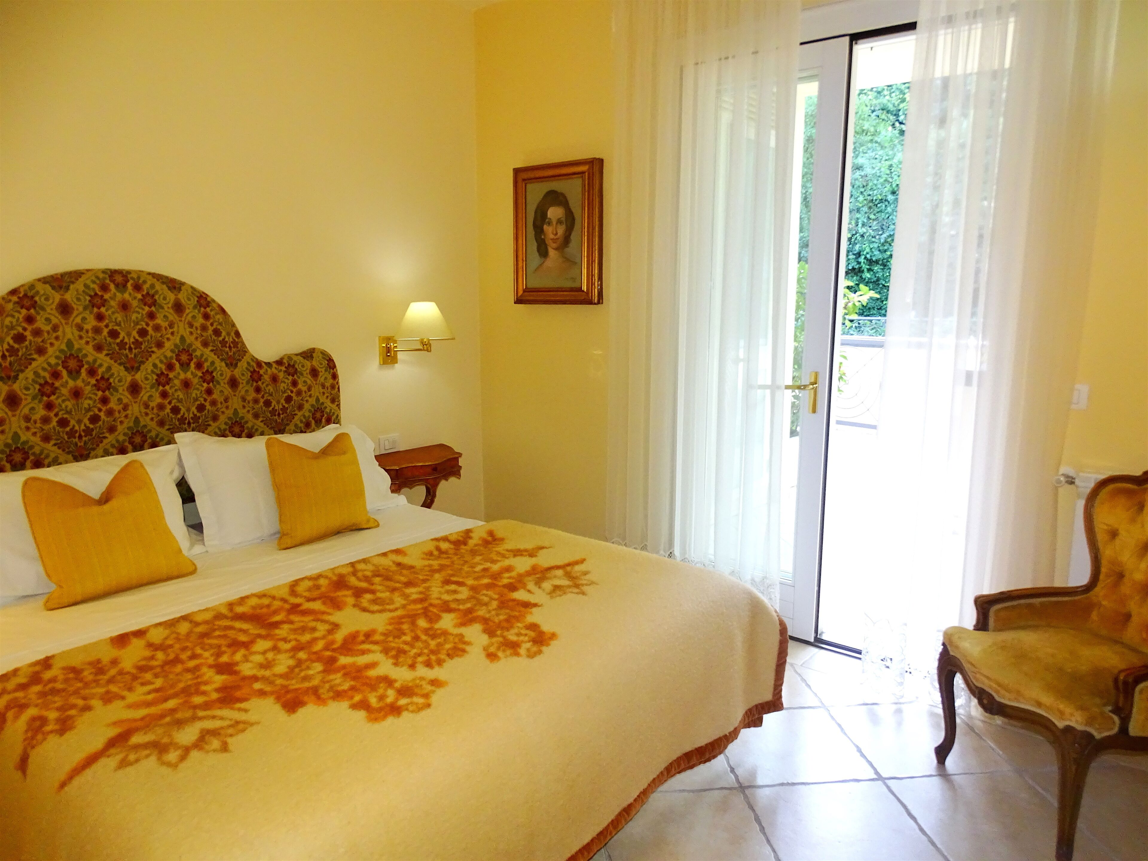 Private Panoramic Terrace, Infinity Pool, Garden, Garage