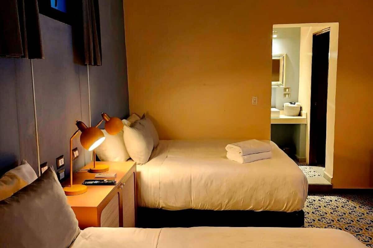 1 habitación, edredón y camas con efecto memoria