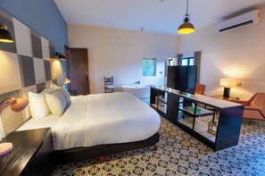 Signature Room | 1 bedroom, down comforters, memory foam beds, individually decorated
