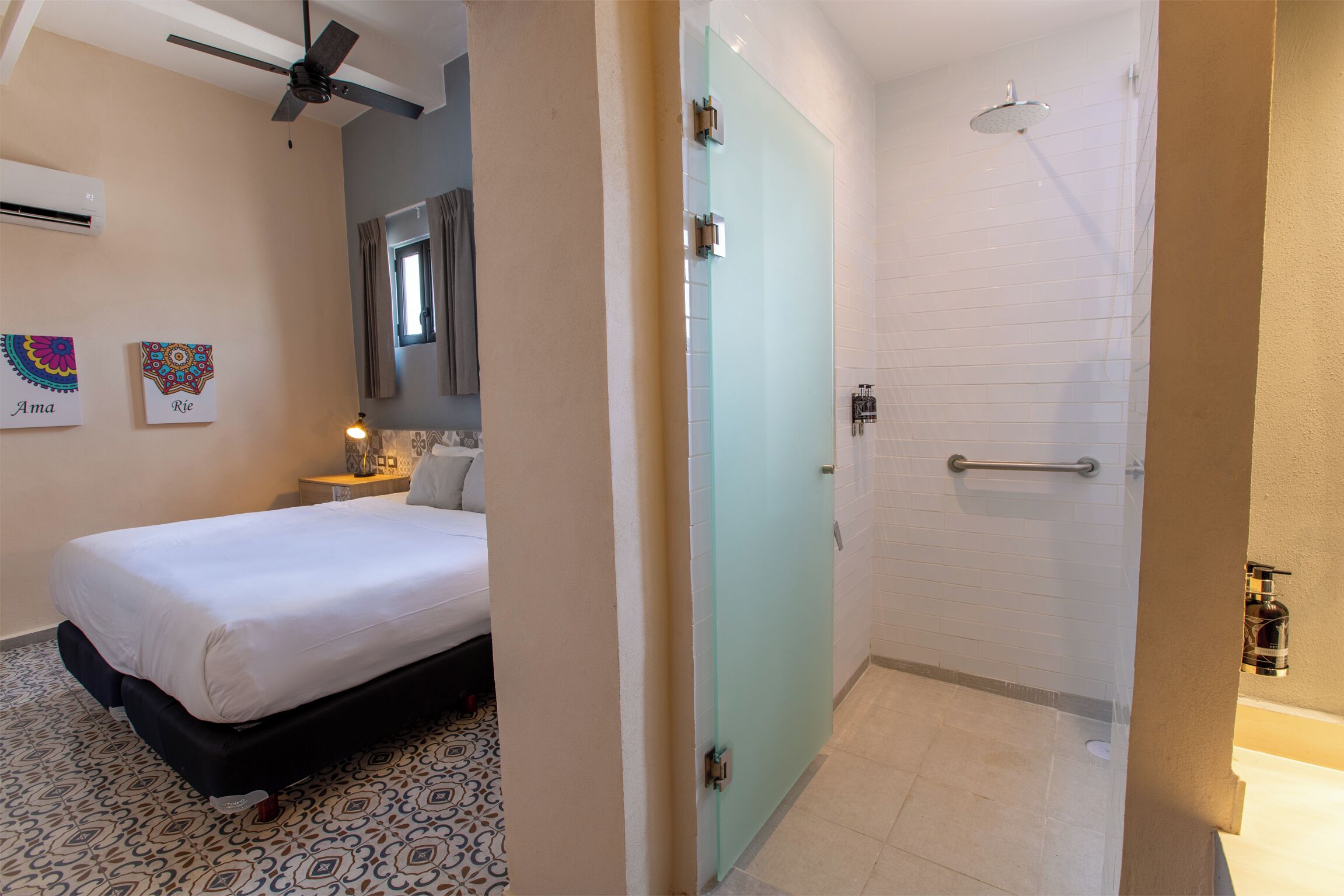 Foto - Acqua In Bocca