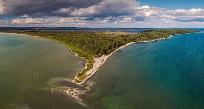 Boutique Gateway by Prince Edward County