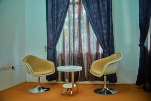 Comfort Double or Twin Room | Desk, laptop workspace, free WiFi, bed sheets - Ngorongoro Corridor Lodge (Karatu)