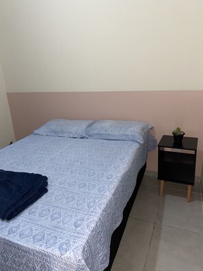 1 bedroom, desk, iron/ironing board, free WiFi - Apartment Davisis 1 - Parada do Jalapão and Aromatherapy (Palmas)