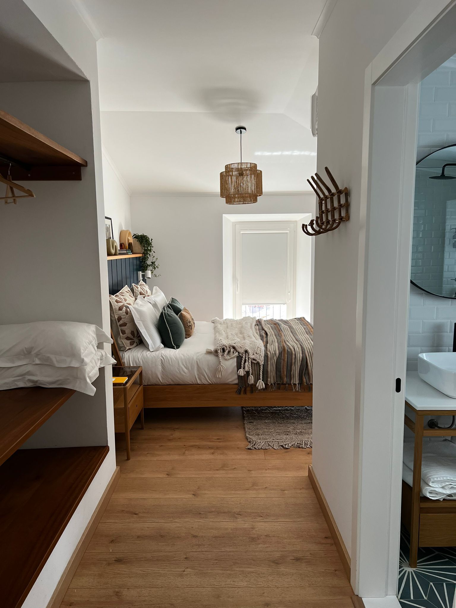 标准房 | 埃及棉床单、高档床上用品、羽绒被、  记忆海绵床垫