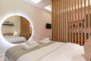 1 habitación, tabla de planchar con plancha, wifi gratis y ropa de cama 