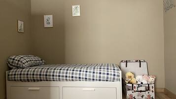 1 makuuhuone, työpöytä, vauvan matkasänky, ilmainen Wi-Fi