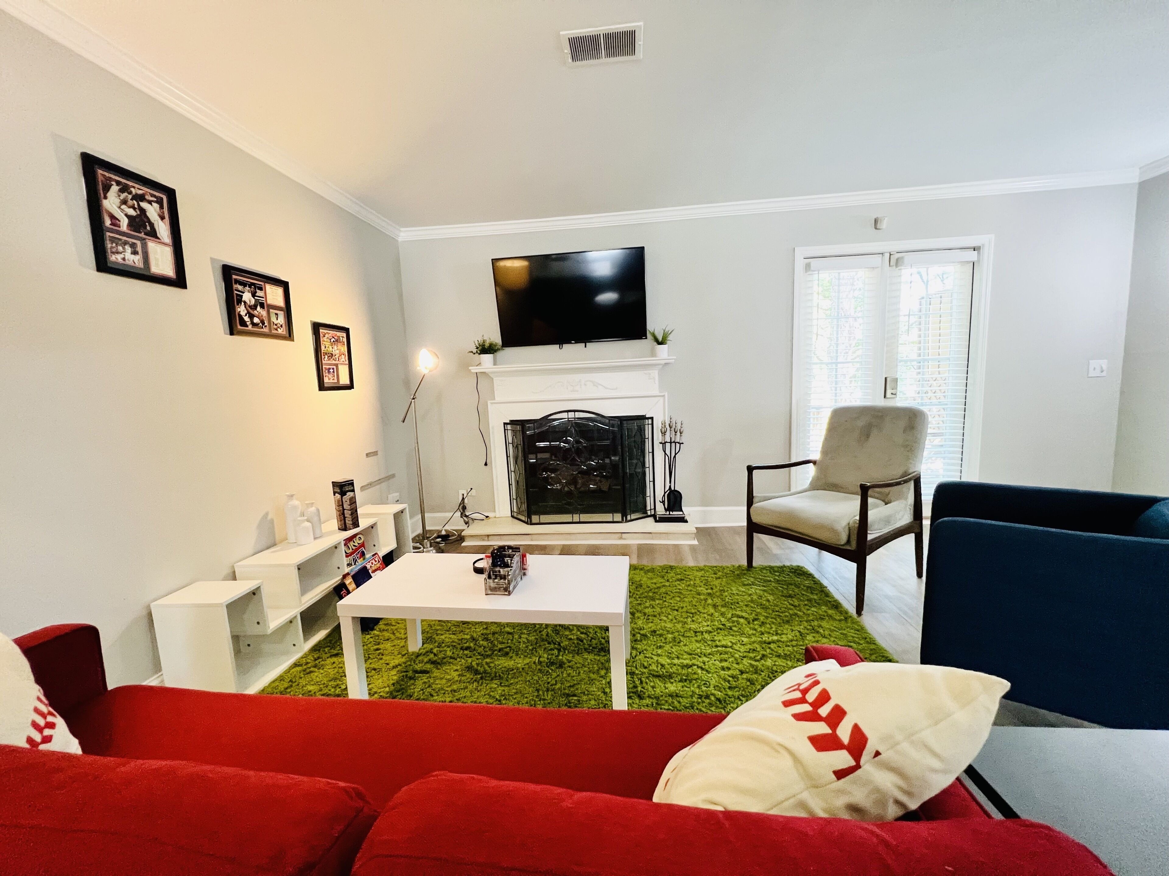 Braves Themed Townhome King Bed w/free Parking