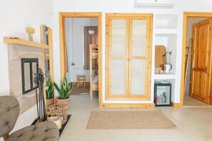 King Suite | Egyptian cotton sheets, premium bedding, pillowtop beds - Cunda Ilios (Ayvalik)