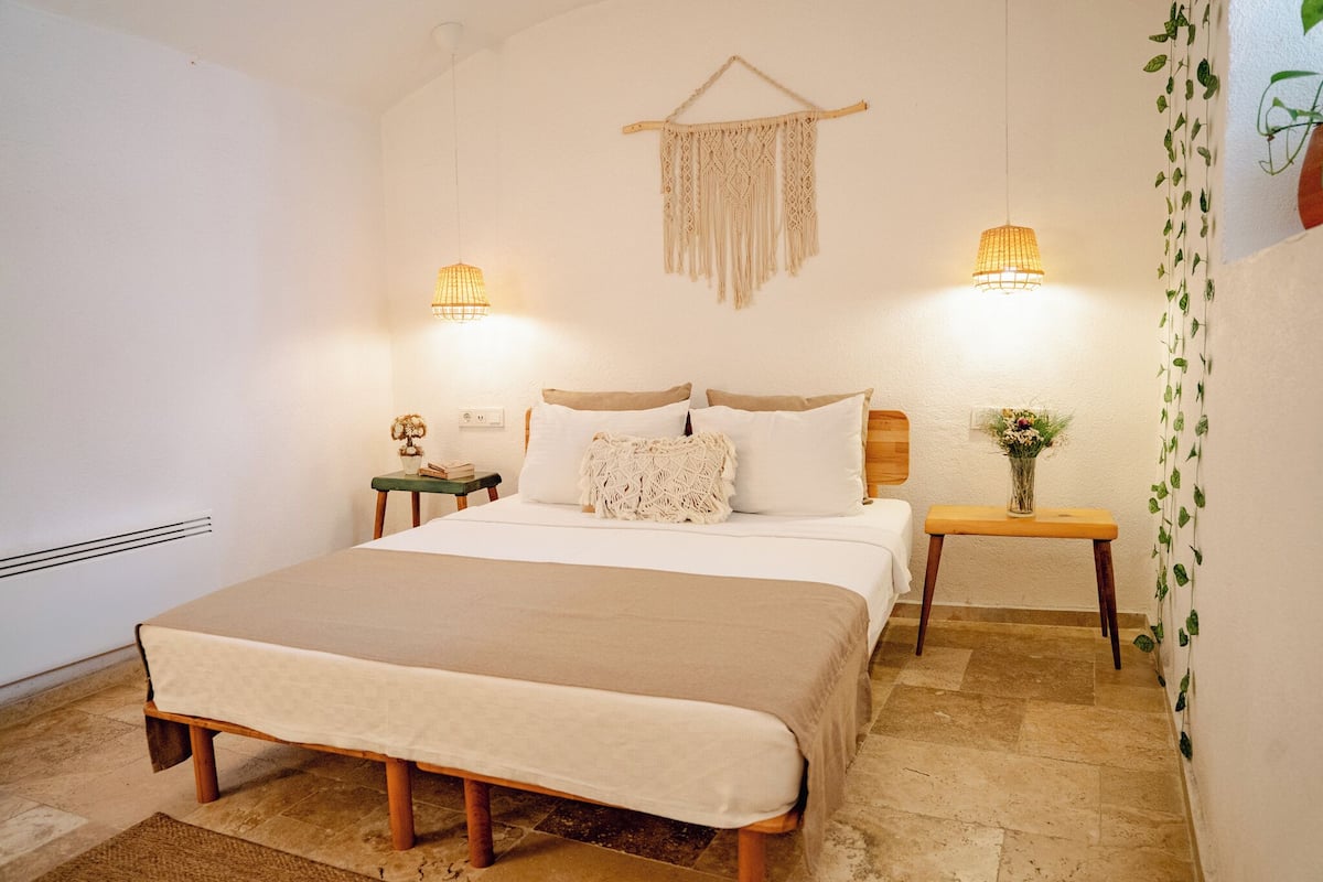 Mahzen Tipi Tas Oda | Egyptian cotton sheets, premium bedding, pillowtop beds