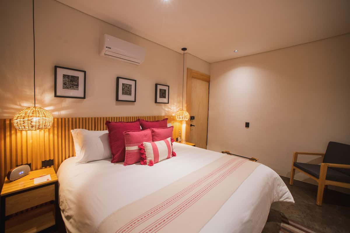 Comfort Room