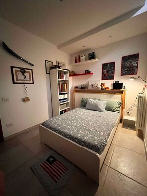 1 bedroom, in-room safe, desk, iron/ironing board - 1 Bedroom Villa in Noicattaro (Noicattaro)