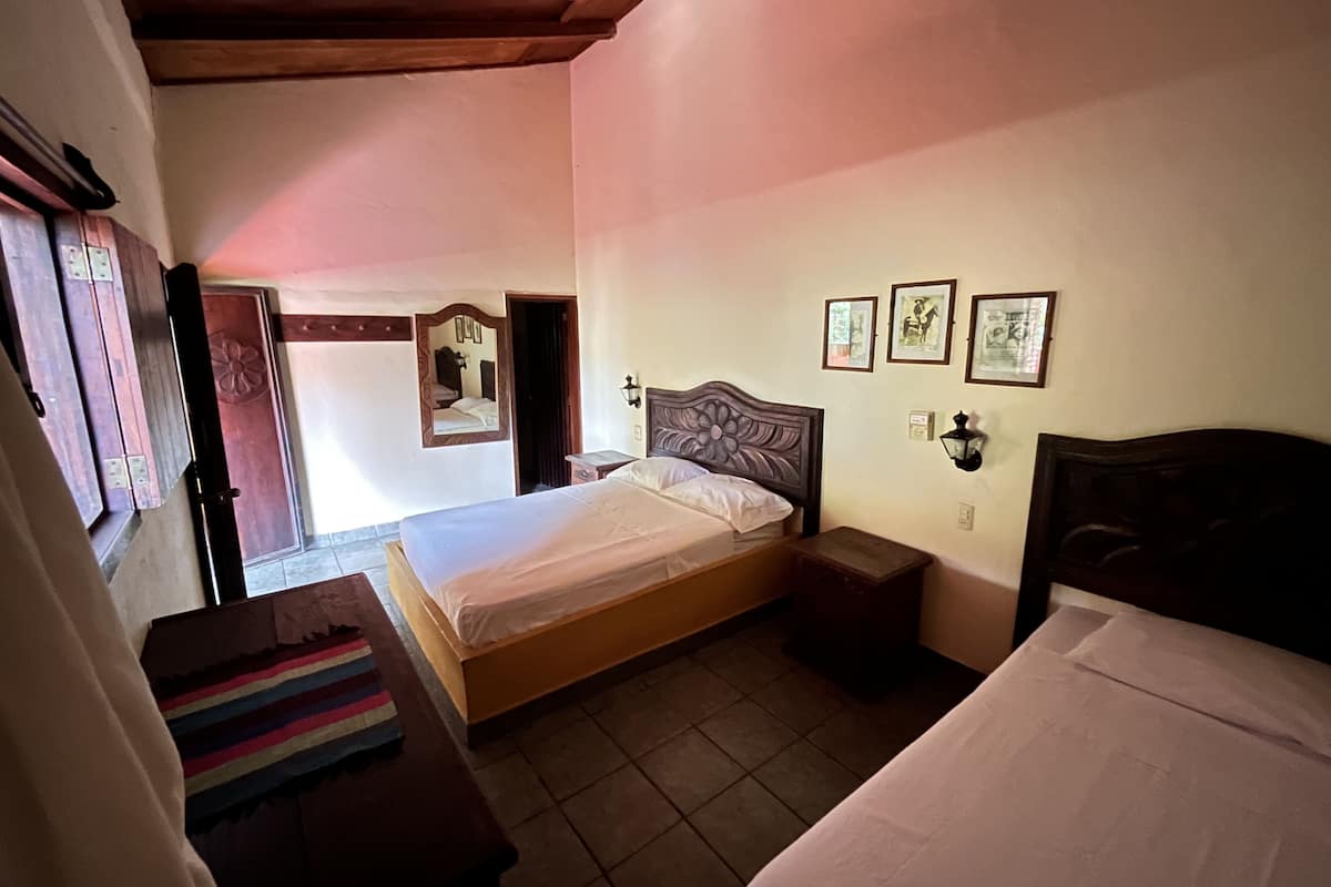 Free WiFi, bed sheets