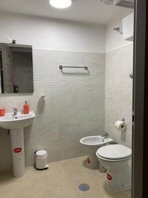Bathroom - Milazzo Luxury Home (Rome)