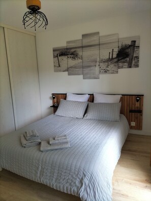 3 chambres, fer et planche Ă repasser, lit parapluie, Wi-Fi gratuit