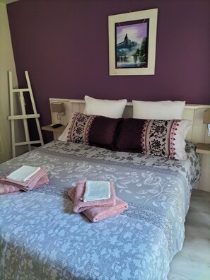 3 chambres, fer et planche Ă repasser, lit parapluie, Wi-Fi gratuit
