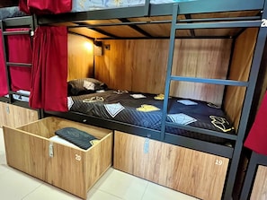 Comfort slaapzaal, gemengd, niet-roken | Lakens van Egyptisch katoen, luxe beddengoed, donsdekens