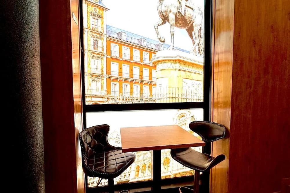 Velvet Hostel