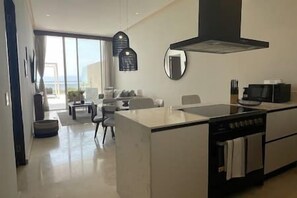 Fridge, microwave, oven, stovetop - Luxury 2 Bed Villa in Punta Mita with Ocean Views (Bahía de Banderas)