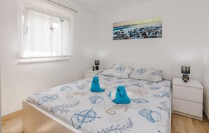 2 bedrooms, free WiFi, bed sheets