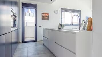 烤箱、炉灶、洗碗机、茶具/咖啡用具