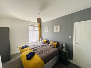 4 bedrooms, iron/ironing board, travel cot, free WiFi