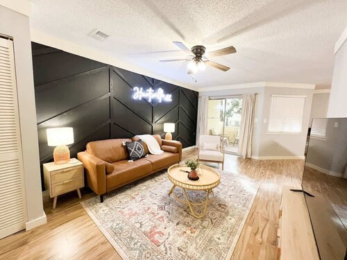 The Cozy Bohemian in Mid-City!