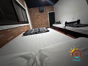 Comfort Quadruple Room | Free WiFi, bed sheets - Pousada Rancho na Represa (Nova Odessa)