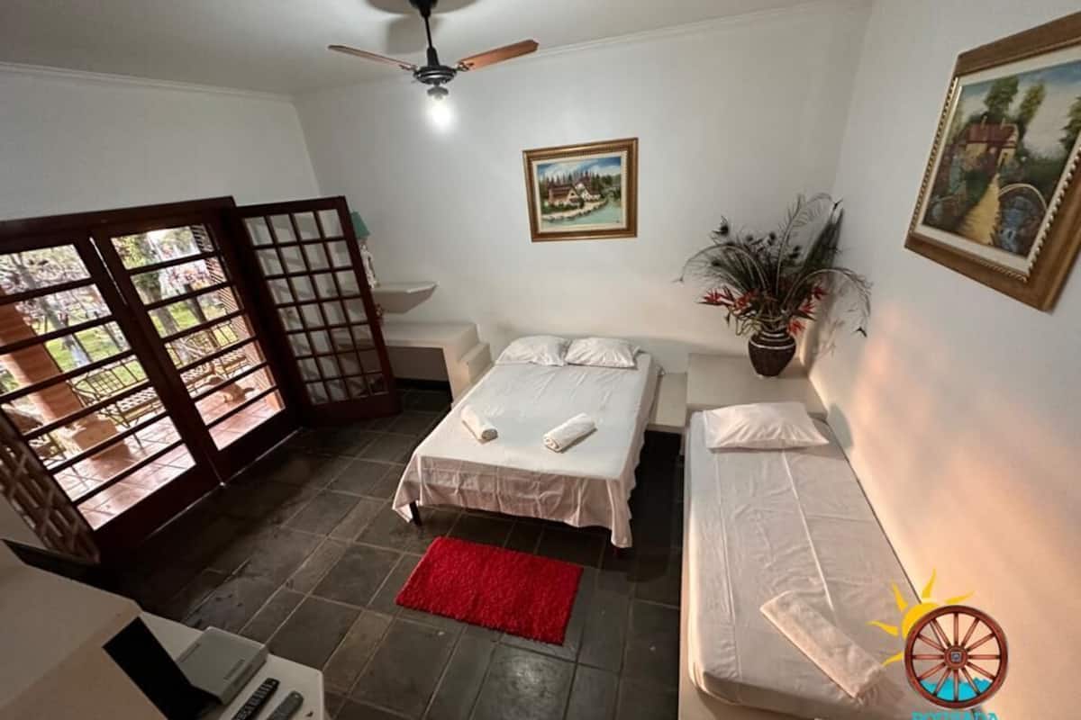 Comfort Suite, 1 Bedroom | Free WiFi, bed sheets