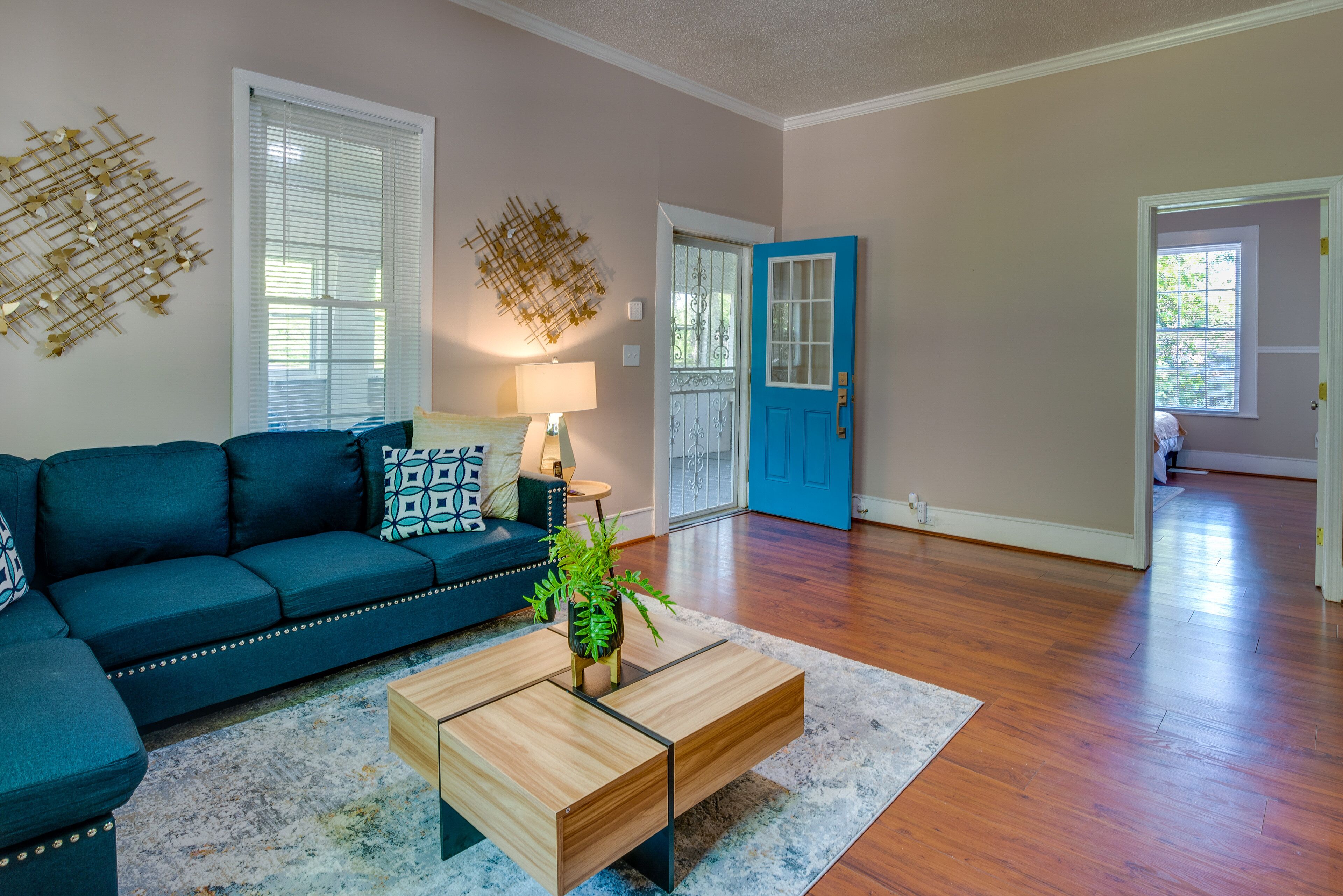 Atlanta Getaway w/ Deck ~ 4 Mi to Downtown