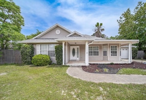 Exterior - Frontera (Navarre)