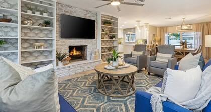 Gorgeous Coastal Getaway W/ Heated Pool, Firepit & Outdoor Patio!🌴