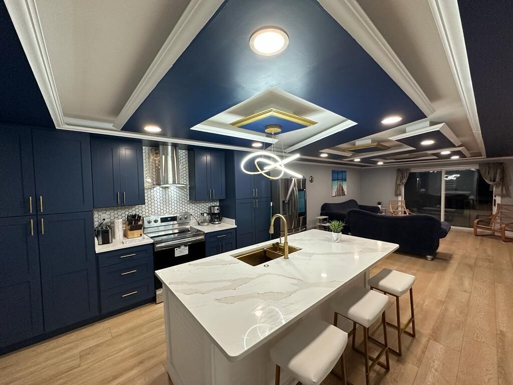 Luxury townhouse hotel stay