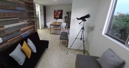 Comfy, quiet, and montain view w/fast wifi