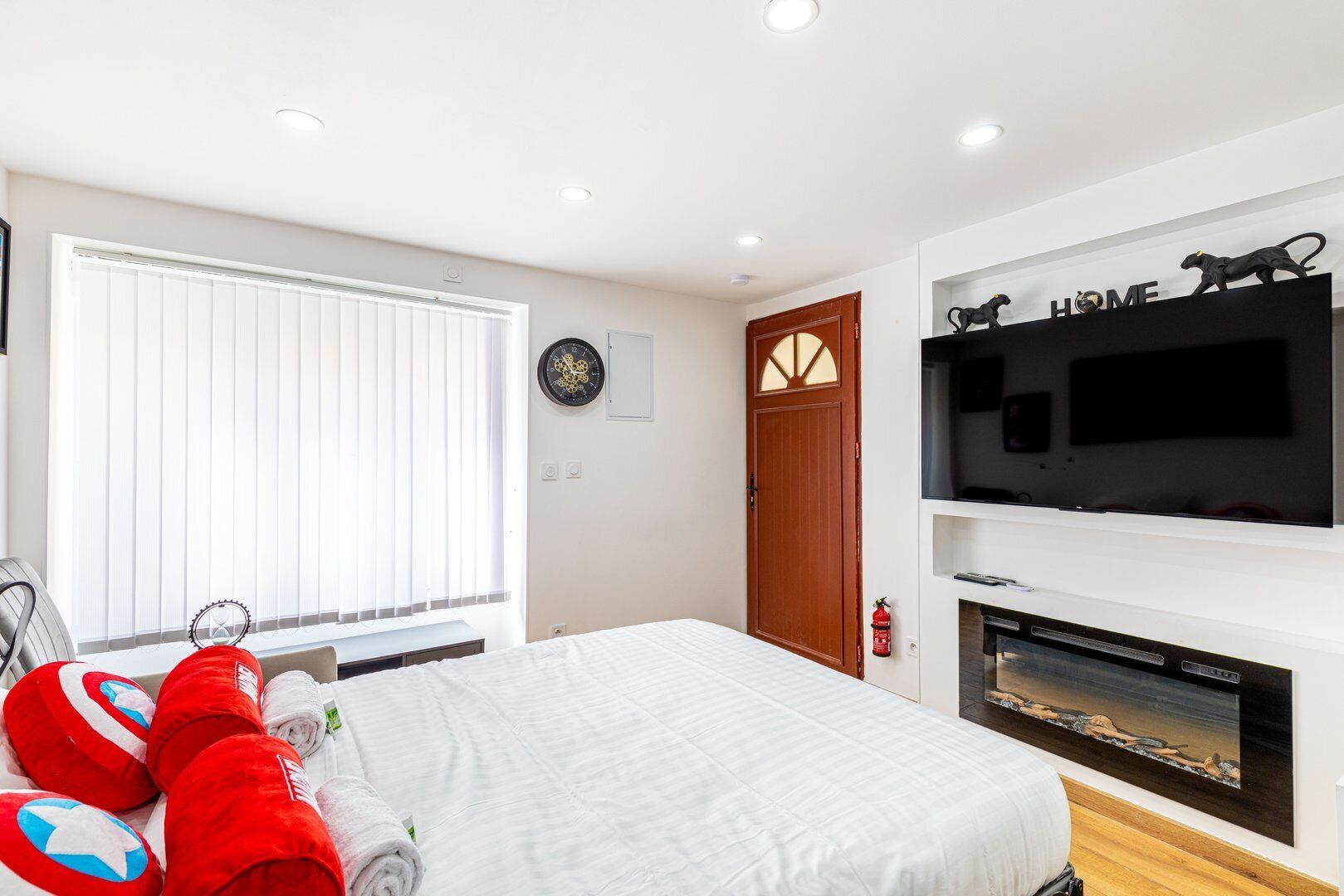 GuestReady - Marvel Magic near Disneyland