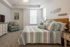 6 bedrooms, iron/ironing board, WiFi