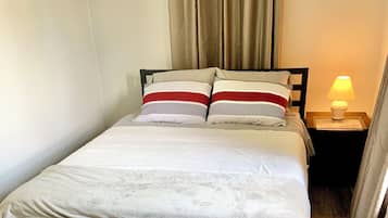 1 chambre, fer et planche Ă repasser, lit parapluie, Wi-Fi gratuit