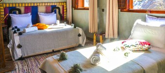 Authentic and pittoresque room for 3 people in Tamatert, Morocco num1