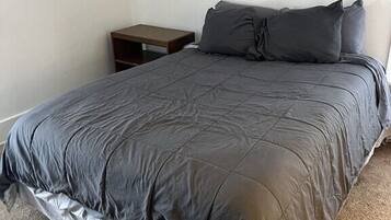 3 soverom, strykejern/-brett, wi-fi (inkludert) og sengetøy