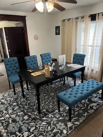 Dining. 420 Friendly 3 bedroom upstairs apartment. Street parking only.