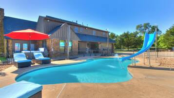 Piscine extérieure, piscine chauffée