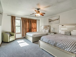 5 bedrooms, iron/ironing board, free WiFi, bed sheets