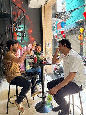 Bar (on property) -  Sai Gon Hub Hostel & Bar (Ho Chi Minh City)