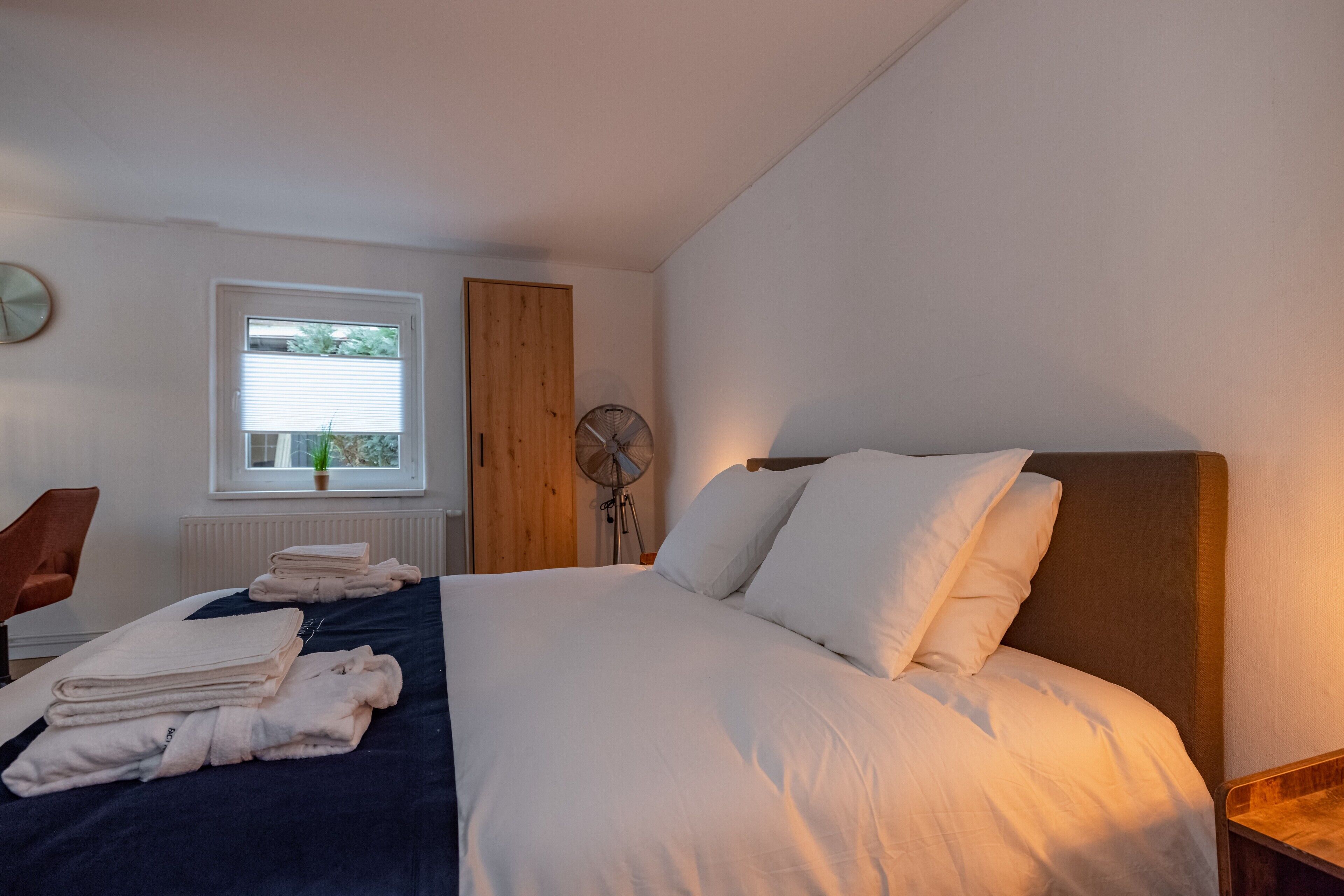 Voll Ausgestattetes Studio mit Separatem Bad und Eigener Terrasse