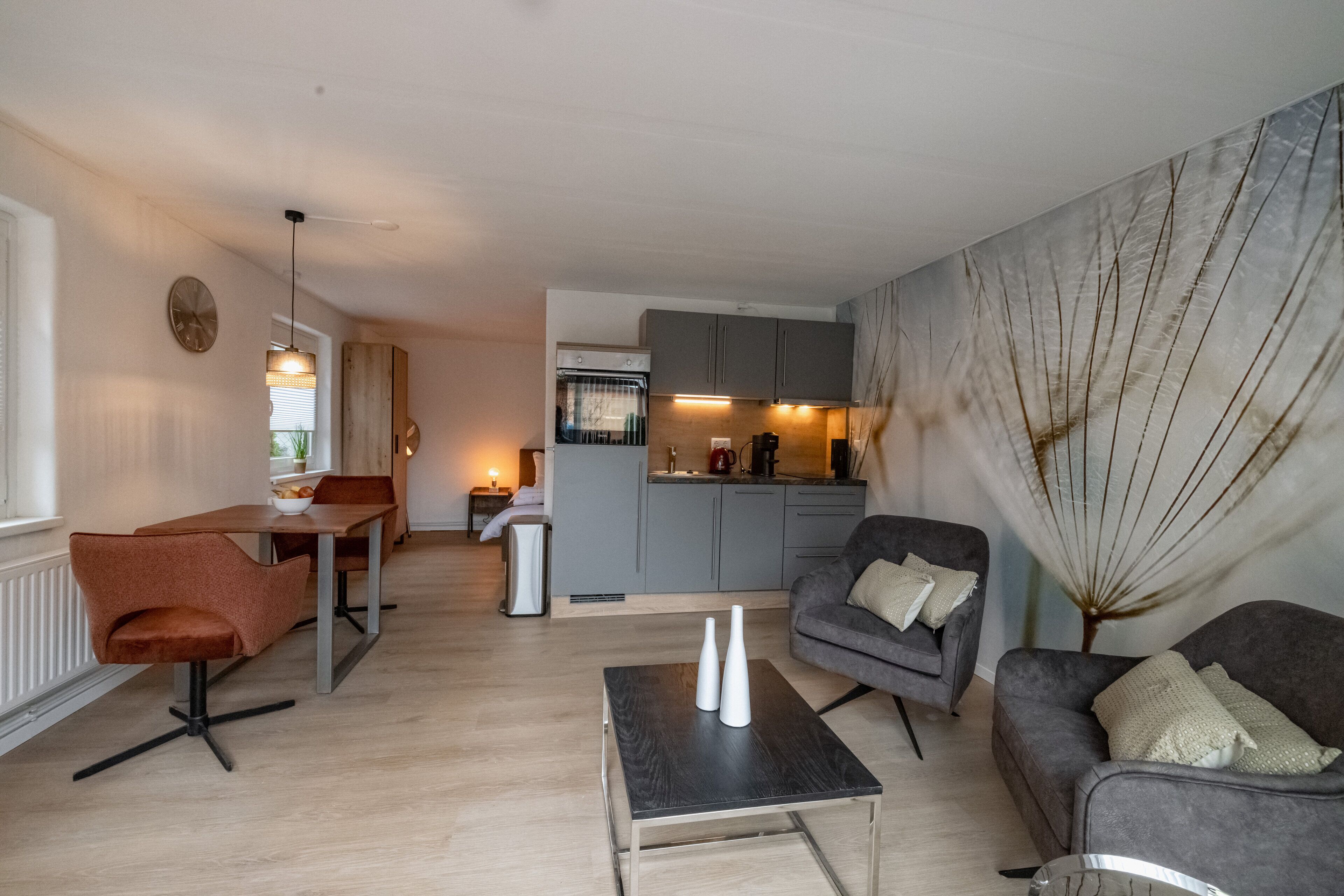 Voll Ausgestattetes Studio mit Separatem Bad und Eigener Terrasse