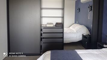 1 chambre, bureau, fer et planche Ă repasser, Wi-Fi gratuit