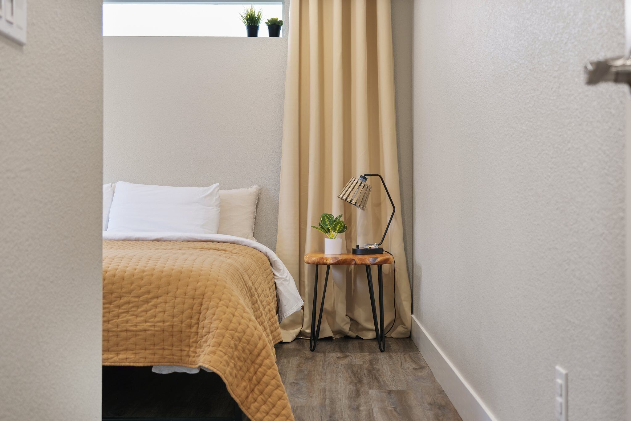 Updated 3bed 2.5bath near Downtown&UCD Med Center