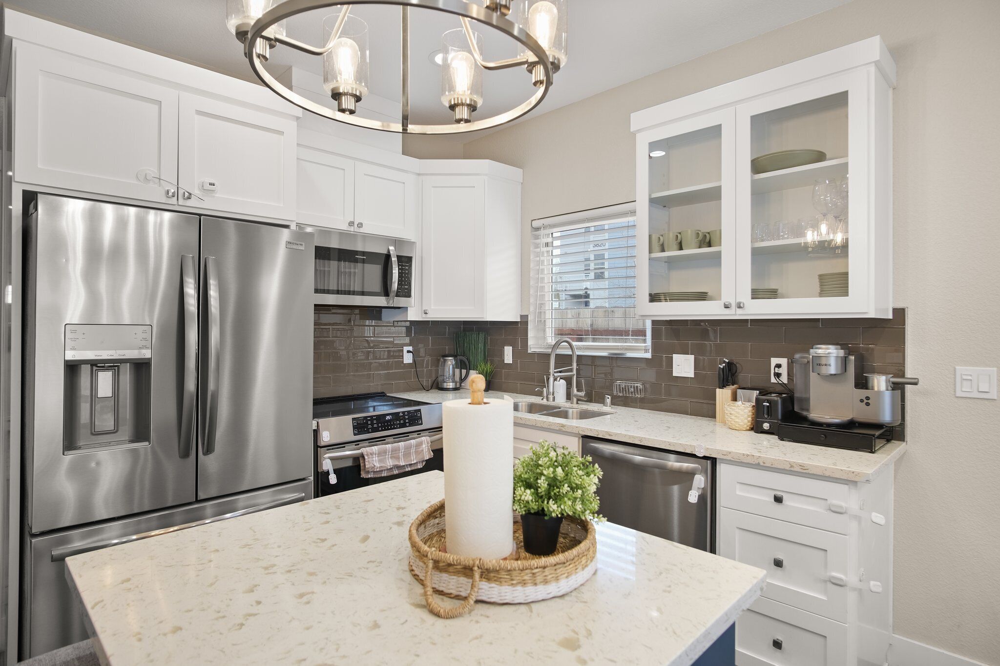 Updated 3bed 2.5bath near Downtown&UCD Med Center