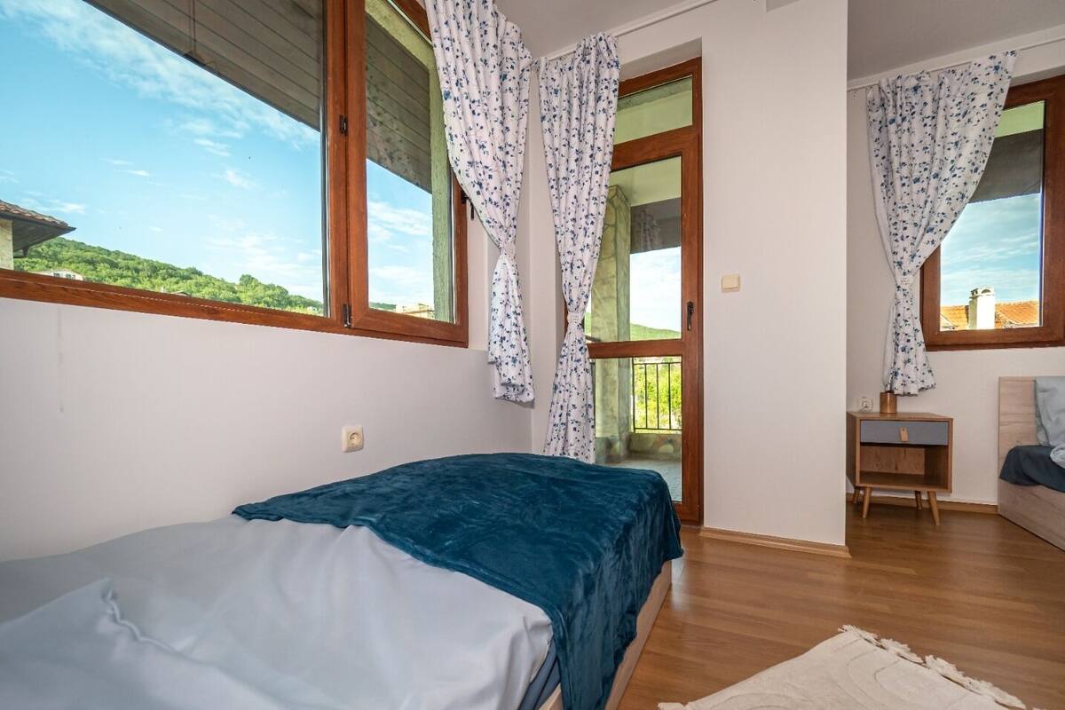 Comfort-Apartment | Bügeleisen/Bügelbrett, kostenloses WLAN, Bettwäsche