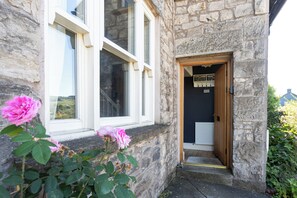 Exterior detail - NEW! Stylish period cottage near town with log burner, parking, garden. (Kendal)